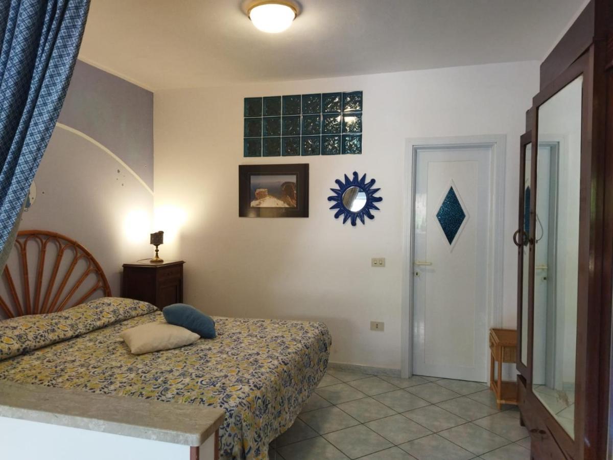 הוילה פונזה Casa Carina מראה חיצוני תמונה